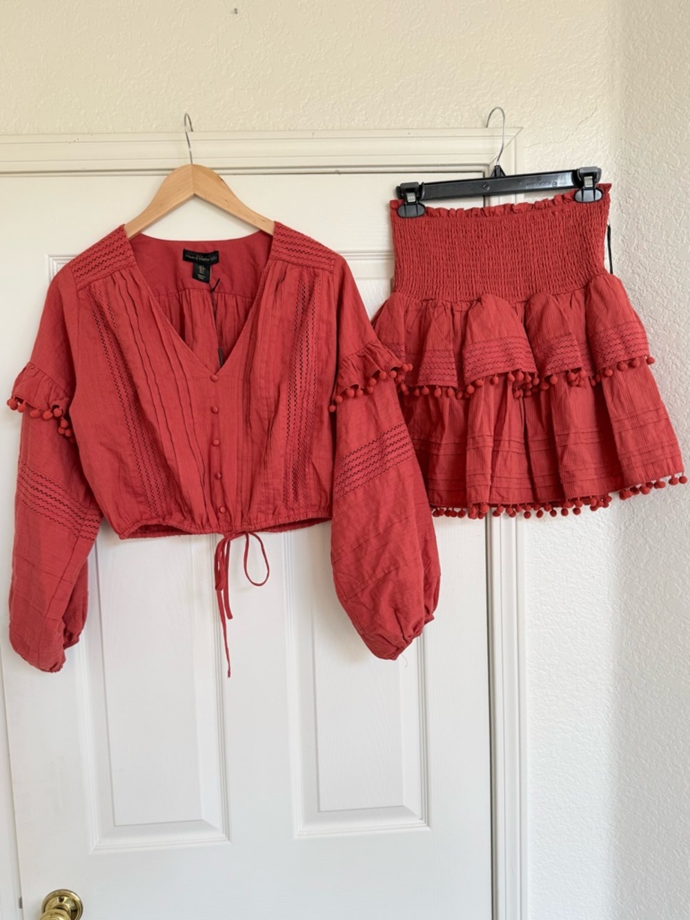 House of Harlow 1960 Red Two-Piece Skirt Set